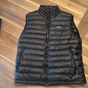 Men’s L Patagonia Vest
